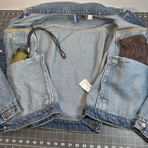 MARVEL®  |  DENIM & DENIM  |  TRUCKER JACKET  |  LARGE LOGO  |  6-POCKETS  | - Picture 5 of 16